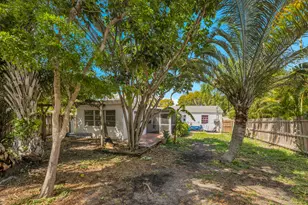 132 E Central Blvd, Lantana, FL 33462 - Photo 13