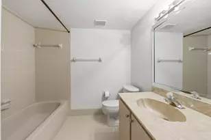 9633 Riverside Dr, Coral Springs, FL 33071 - Photo 19