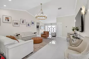 2402 NW 30th St, Boca Raton, FL 33431 - Photo 5