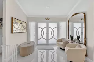 2402 NW 30th St, Boca Raton, FL 33431 - Photo 3