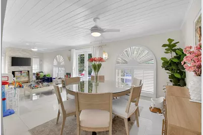 2402 NW 30th Street, Boca Raton, FL 33431 - Photo 15