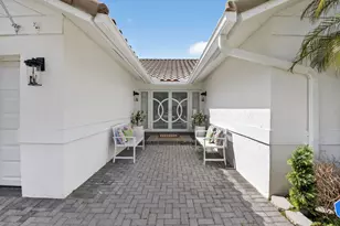 2402 NW 30th St, Boca Raton, FL 33431 - Photo 29