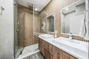 1250 Placid Ct, Weston, FL 33327 - Photo 17