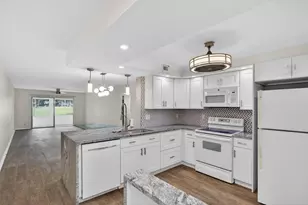 3203 Portofino Point, Coconut Creek, FL 33066 - Photo 3