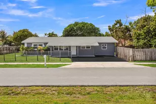 915 SW 3rd St, Boynton Beach, FL 33435 - Photo 3