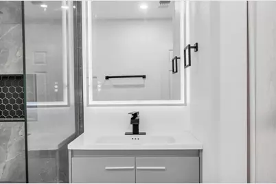 915 SW 3rd Street, Boynton Beach, FL 33435 - Photo 15