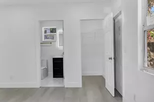 915 SW 3rd St, Boynton Beach, FL 33435 - Photo 19