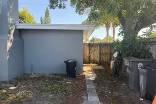 729 Cherry Rd, West Palm Beach, FL 33409 - Photo 29