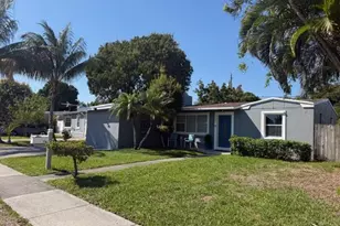 729 Cherry Rd, West Palm Beach, FL 33409 - Photo 3