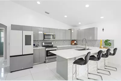 1114 Cochran Drive, Lake Worth Beach, FL 33461 - Photo 5