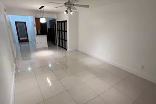 1560 NE 127th St, North Miami, FL 33161 - Photo 3