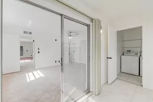 560 Capri, Delray Beach, FL 33484 - Photo 19