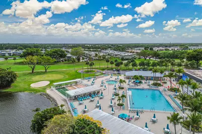560 Capri, Delray Beach, FL 33484 - Photo 23