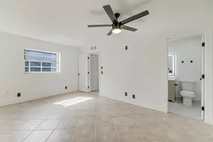 560 Capri, Delray Beach, FL 33484 - Photo 17