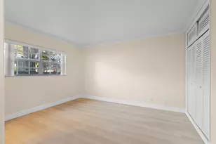 1965 SE 5th Ct, Pompano Beach, FL 33060 - Photo 13