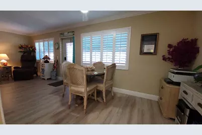 34 Somerset, West Palm Beach, FL 33417 - Photo 7