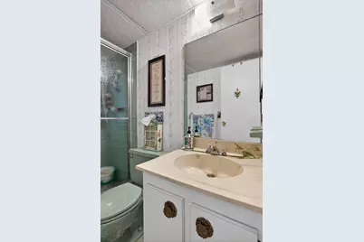 1030 Country Club Drive #407, Margate, FL 33063 - Photo 13