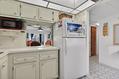 1030 Country Club Drive #407, Margate, FL 33063 - Photo 9