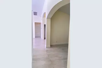 19010 SW 10th Street, Pembroke Pines, FL 33029 - Photo 21