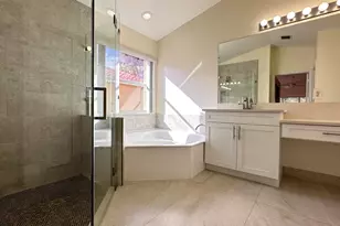 19010 SW 10th St, Pembroke Pines, FL 33029 - Photo 43