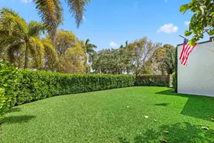 706 Sunset Rd, West Palm Beach, FL 33401 - Photo 79