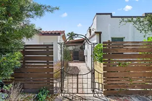 706 Sunset Rd, West Palm Beach, FL 33401 - Photo 51