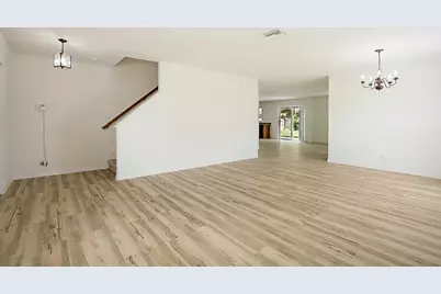 617 SE Karrigan Terrace, Port Saint Lucie, FL 34983 - Photo 9
