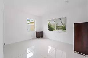 4030 E Gem Lake Dr, West Palm Beach, FL 33406 - Photo 11