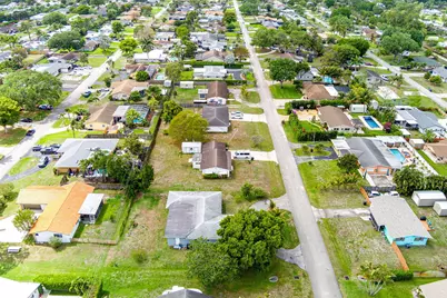 13 W Palmetto Road, Lake Worth, FL 33467 - Photo 37