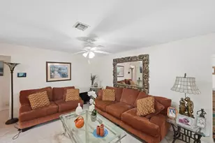 13 W Palmetto Rd, Lake Worth, FL 33467 - Photo 9