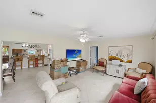13 W Palmetto Rd, Lake Worth, FL 33467 - Photo 11