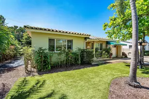 310 Russlyn Dr, West Palm Beach, FL 33405 - Photo 1