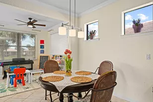 283 SE Courances Dr, Port Saint Lucie, FL 34984 - Photo 7