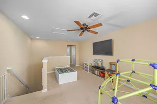 283 SE Courances Dr, Port Saint Lucie, FL 34984 - Photo 15