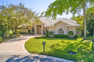 206 Thornton Ct, Palm Beach Gardens, FL 33418 - Photo 3