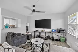 485 Mansfield L, Boca Raton, FL 33434 - Photo 5