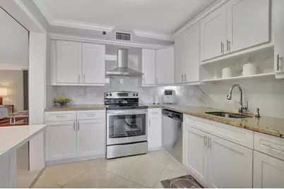 7194 Promenade Drive #102, Boca Raton, FL 33433 - Photo 15