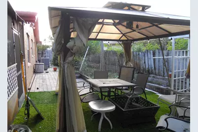2755 NW 84th Avenue, Coral Springs, FL 33065 - Photo 13