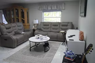 2755 NW 84th Ave, Coral Springs, FL 33065 - Photo 9