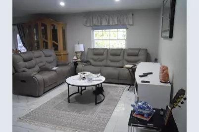 2755 NW 84th Avenue, Coral Springs, FL 33065 - Photo 5