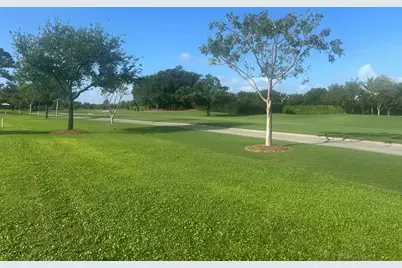 11743 N Lake Drive, Boynton Beach, FL 33436 - Photo 3