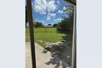 537 NW 46th Avenue, Delray Beach, FL 33445 - Photo 9
