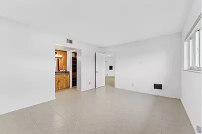 7807 Golf Cir Drive #109, Margate, FL 33063 - Photo 19