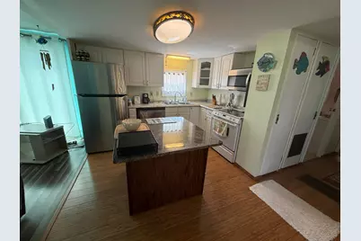 8008 SE Swan Avenue, Hobe Sound, FL 33455 - Photo 9