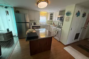 8008 SE Swan Ave, Hobe Sound, FL 33455 - Photo 9