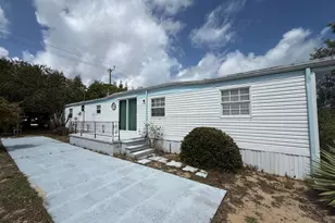 8008 SE Swan Ave, Hobe Sound, FL 33455 - Photo 3