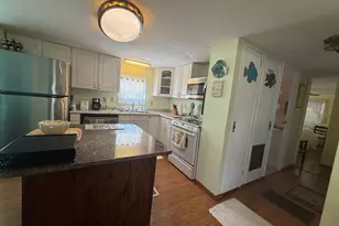 8008 SE Swan Ave, Hobe Sound, FL 33455 - Photo 13