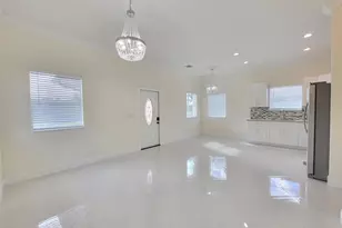 4649 Lillian Ave, Palm Beach Gardens, FL 33418 - Photo 15