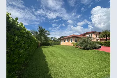 4649 Lillian Avenue #A, Palm Beach Gardens, FL 33418 - Photo 13