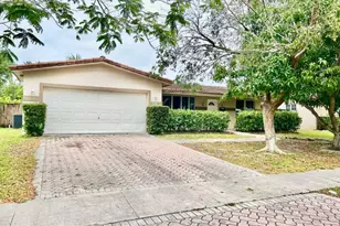 4913 McKinley St, Hollywood, FL 33021 - Photo 3